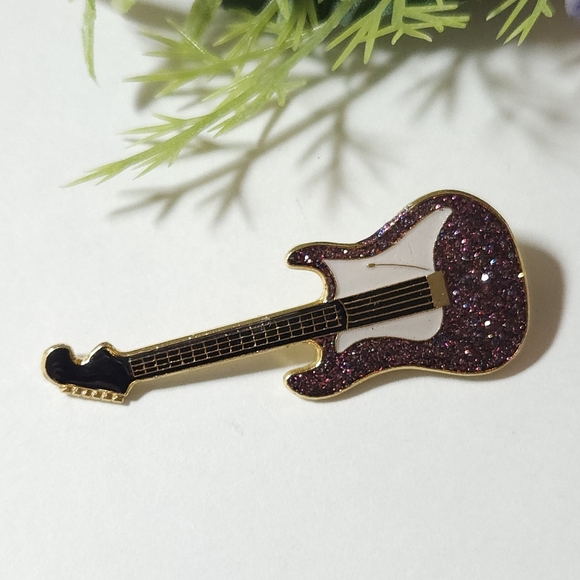 Vintage Black & Gold Multi Color Glitter Electric Guitar Brooch Collectible Pin - Picture 5 of 7